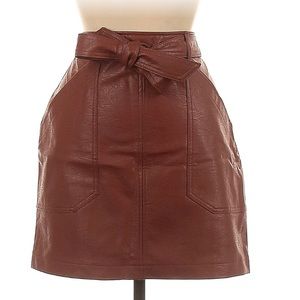 Faux leather mini skirt